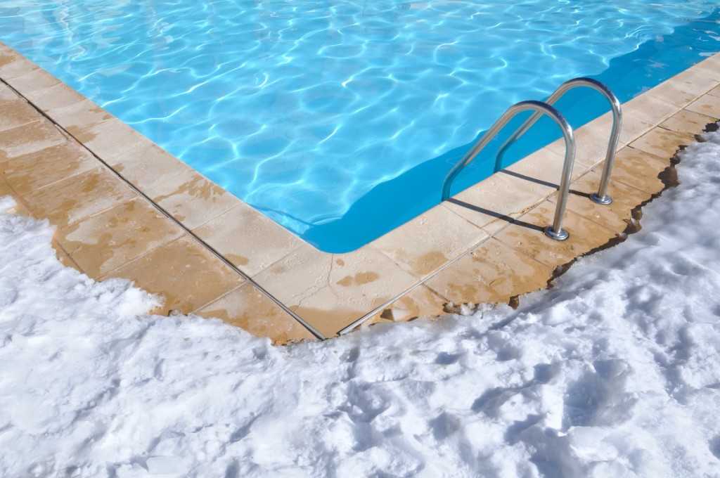 Différencier les différentes solutions de protection de la piscine