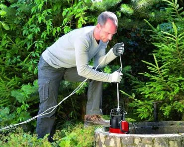 L'électropompe peut aussi bien être immergée qu'en surface.
